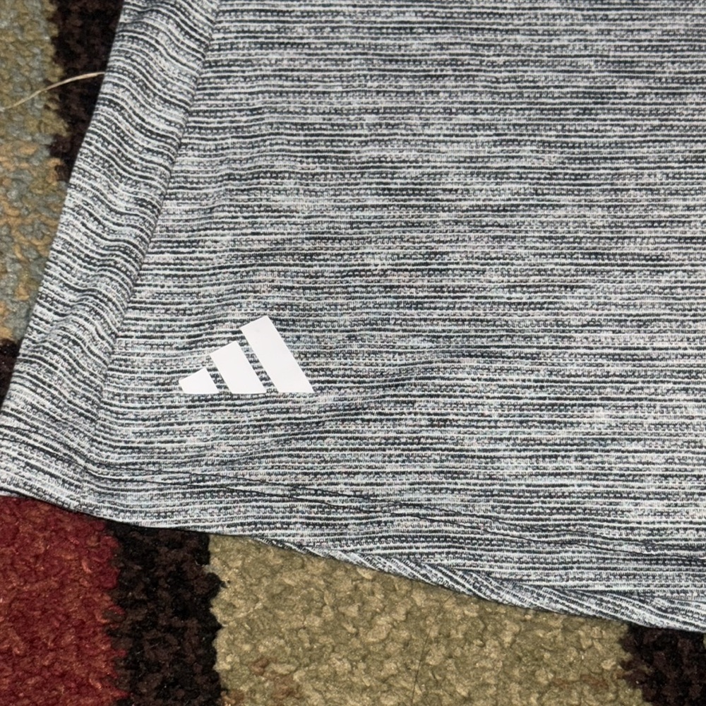 NWT Women's Adidas Heathered Mock Neck Golf Polo - Picture 5 of 8